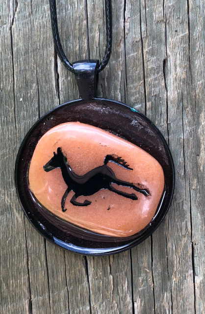 Agate Horse Pendant