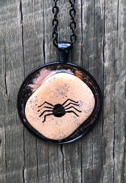 Spider Pendant 3