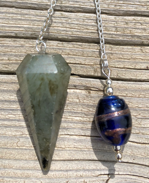 Labradorite Pendulum with Blue and Copper Glass Barrel Bead